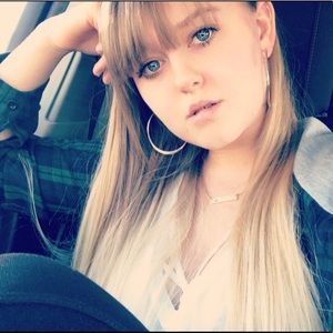 Meet your Posher, Rae